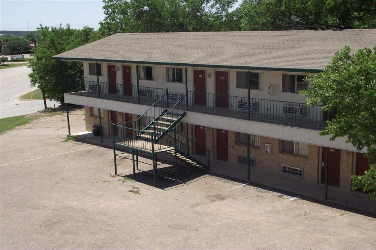 & Glen Rose